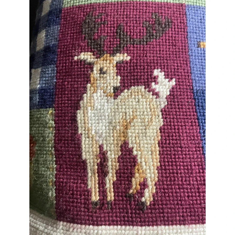 VTG Needlepoint Christmas Pillow Feather Insert 17